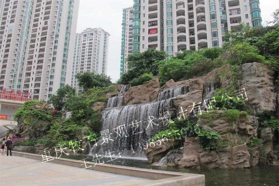 精心打造的假山成為城市綠化亮麗風(fēng)景線(xiàn)